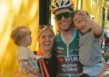 Steun uit onverwachte hoek voor Wout van Aert en Sarah de Bie