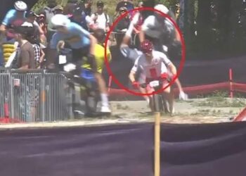 Mathieu van der Poel dreigt de Tour de France te moeten missen nu er meer informatie naar buiten komt over de ernst van de mountainbikecrash die hem in het ziekenhuis heeft doen belanden.