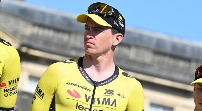 Nu het voorjaar van 2025 ten einde loopt, rijzen er vragen over de campagne van Wout van Aert en of de Belgische topper dit seizoen met een gevoel van teleurstelling zal afsluiten. Ondanks hoge verwachtingen en een sterke vorm slaagde Van Aert er niet in om een grote overwinning te behalen, wat leidt tot speculatie over zijn prestaties en toekomstige ambities.Meer details hieronder⬇️