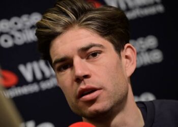 Breaking: Wout van Aert Naar Verluidt Gearresteerd voor Roekeloos Rijden — Onderzoek Lopende