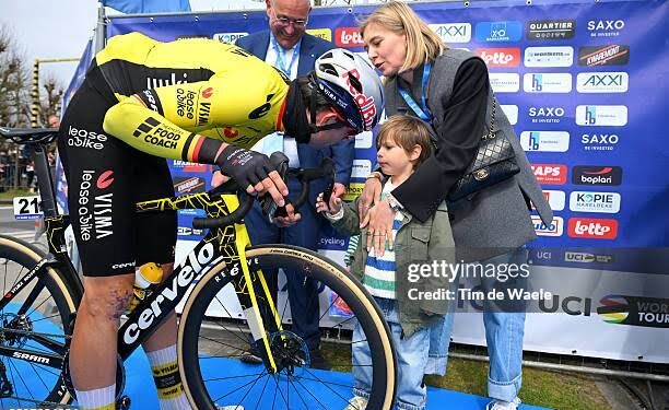 Wout van Aert spreekt zich uit over de mogelijkheid om met een nieuwe vrouw te hertrouwen