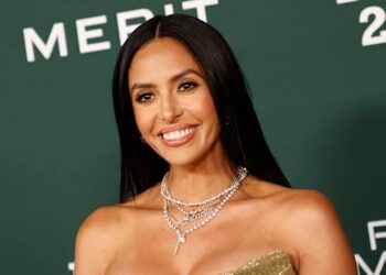 Breaking News:In an unexpected and heartwarming announcement that has taken fans by surprise, Vanessa Bryant has reportedly revealed that she is four weeks pregnant