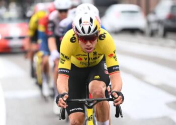 Van Aert rijdt beste waardes ooit in Giro en onthult Tour de France-plan: “Had het graag als doel gemaakt”