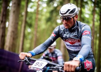 Triest nieuws:Mathieu Van der Poel verlaat Alpecin-Deceuninck na de Tour de France 2025