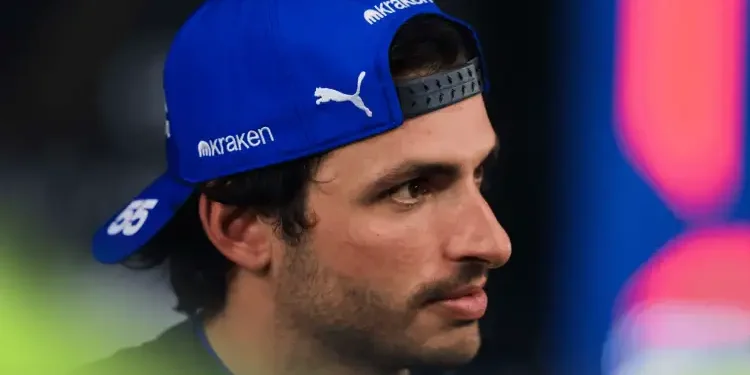 ‘I Know What I’m Doing’ – Carlos Sainz Channels Inner Kimi Räikkönen in Williams Team Radio Exchange