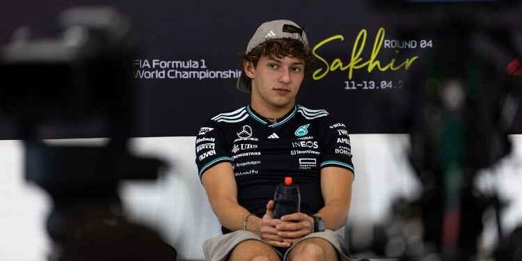 Mercedes Rookie Antonelli Hopes to Talk “Kimi to Kimi” with Räikkönen 🏁