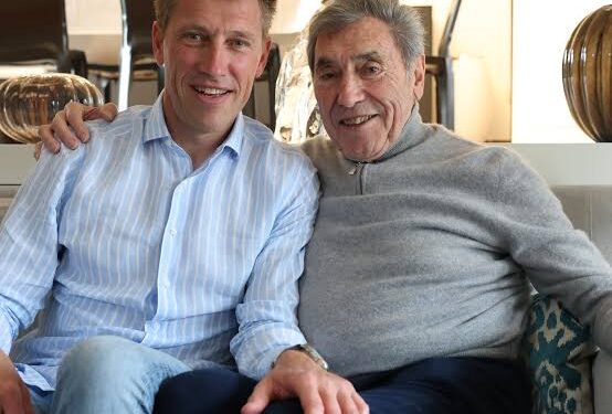 Goed nieuws: Axel Merckx deelt positief nieuws over de gezondheid van zijn vader Eddy Merckx — “Hij krijgt de beste behandeling en vertoont positieve tekenen van herstel”