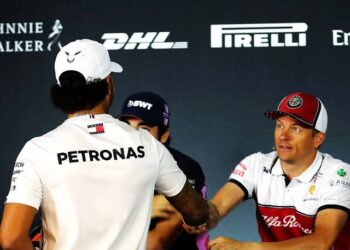 The “Iceman” Not So Chill This Time: Kimi Räikkönen Sends Direct Message to Lewis Hamilton