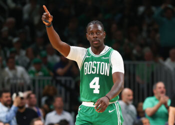 🏀 Breaking: Jrue Holiday Accepts Move to Mavericks, Management Nears Finalizing Deal