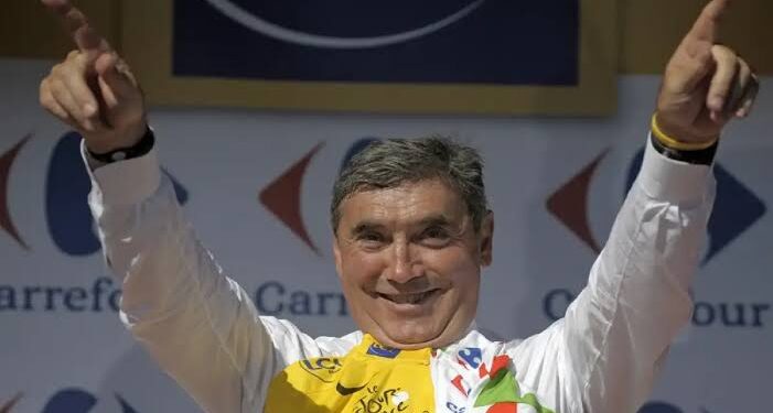 “De Kannibaal is terug” — Eddy Merckx verklaart: Artsen bevestigen dat hij buiten levensgevaar is en zeer goed reageert op de behandeling na zijn heupoperatie