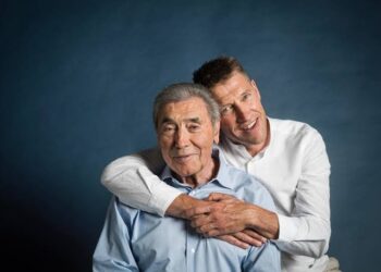 “Het eerste wat mijn vader zei was: ‘De Kannibaal is terug'” – Axel Merckx doet verslag van zijn vaders beproeving na de operatie