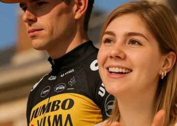 “Zonder jullie hadden we het niet gered” — Wout van Aert en zijn vrouw verbreken de stilte met een tranentrekkend bedankje aan de fans die hen door hun donkerste dagen heen hebben geholpen
