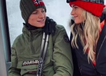 Mathieu van der Poel trakteert verloofde Roxanne op een heerlijke vakantie met cadeaus na ‘teleurstellende’ Tour de France