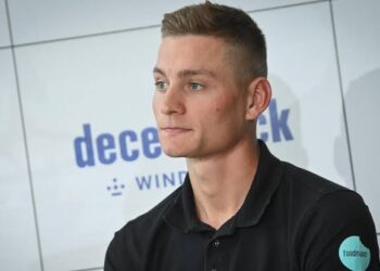 Zien we Van der Poel in een ander team? De nieuwe economische uitdaging van de wielersport heeft het icoon van ploeg doen wisselen