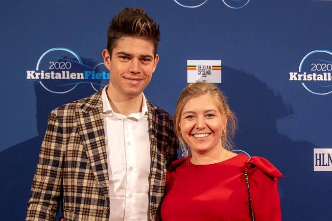 “Mijn vrouw en ik zullen live aanwezig zijn in Hilton Antwerpen voor onze Pedal for Hope-veiling…” – Wout & Sarah’s liefdadigheidsveiling voor kankeronderzoek in gang gezet
