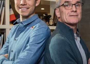 ❤️ “Mijn zoon bracht glorie voor onze familie en voor heel België” — De vader van Wout Van Aert barst in tranen uit in een hartverscheurende onthulling, waarin hij de stille worstelingen en de tranenrijke reis door het pijnlijke verleden van zijn zoon beschrijft in de aanloop naar de Tour de France van 2025 — en fans tot tranen toe roert, omdat de wereld te wreed is geweest voor de 30-jarige.