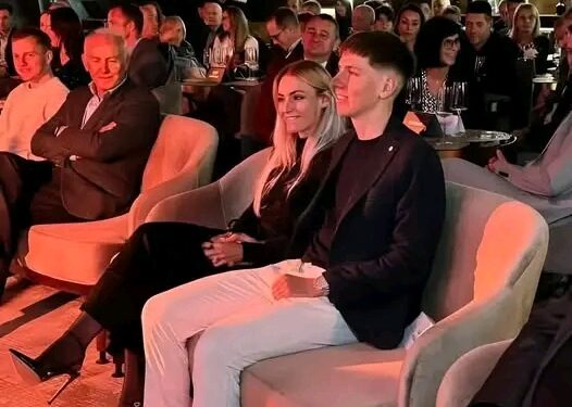 Romantika, slava in zlata zapuščina! Tadej Pogačar in Urška Žigart ukradeta šov na podelitvi nagrad KD ROG Golden Wheel Awards