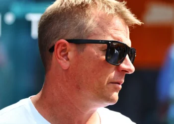 🔥 ”Jäämies” Kimi Räikkönen antaa ”paljon helpomman” tuomion ”seuraavan Kimin” noustessa F1:een
