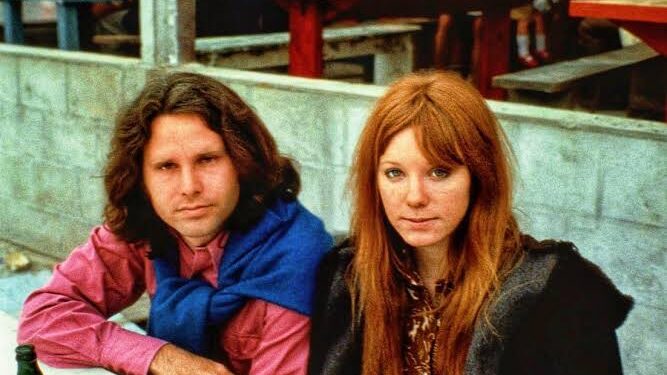 “THE LAST HOURS OF THE LIZARD KING: The Untold Conversations, Lost Notes, and Emotional Turmoil Before Jim Morrison’s Mysterious Death in Paris”