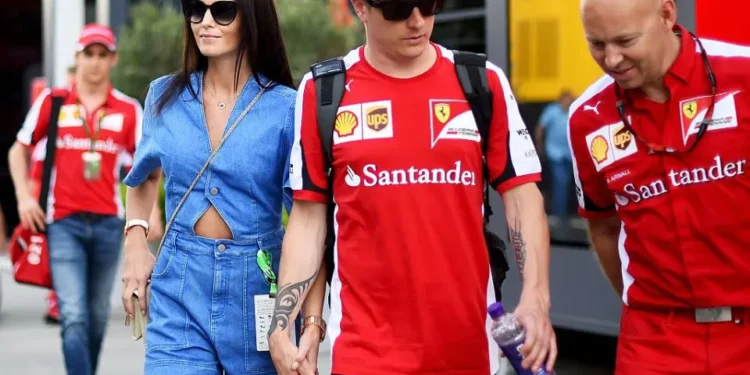 ”KUN KYPÄRÄ POISTETAAN PÄÄSTÄ, HÄN ON VAIN KIMI” – Minttu paljastaa kertomattomat kamppailut, joita maailma ei koskaan nähnyt