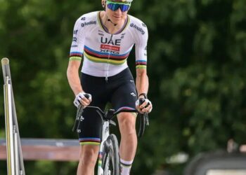 Brez Gira, nove ambicije: Tadej Pogačar potrjuje šokanten program za leto 2026, saj cilja na slavo in nedokončano veličino na dirki Pariz-Roubaix