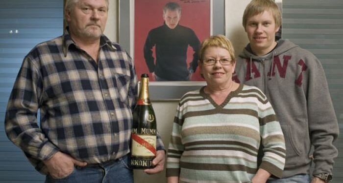 ”Seitsemän vuotta ilman sinua, isä”: Kimi Räikkönen muistelee isäänsä Mattia, hänen elämänsä ja uransa hiljaista voimaa