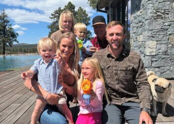 Eli Tomac’s Heartfelt Confession: The Strong Bond Between His Parents, Wife, and Children