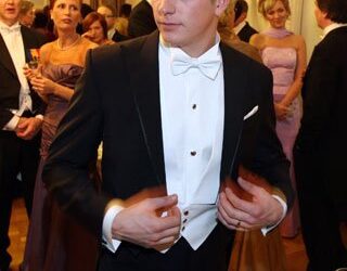 🔥 USKOMATONTA: Kimi Räikkönen juuri saavutti maailmanmestaruuden JÄLLEEN – Mutta ei siellä missä odottaisi!