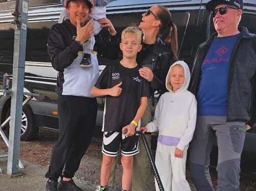 ❤️ Kimi Räikkönen kutsuu itseään “poikalapseksi” toivottaen vaimolleen hyvää vuosipäivää