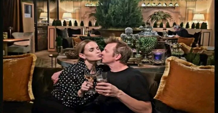 “Life Beyond the Paddock”: Kimi Räikkönen Pays Heartfelt Tribute to His Wife