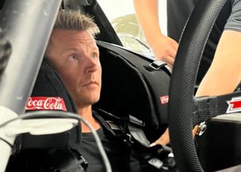 Viime päivinä!! Kimi Räikkönen on palannut ratin taakse – ja fanit tuntevat sen joka hetken