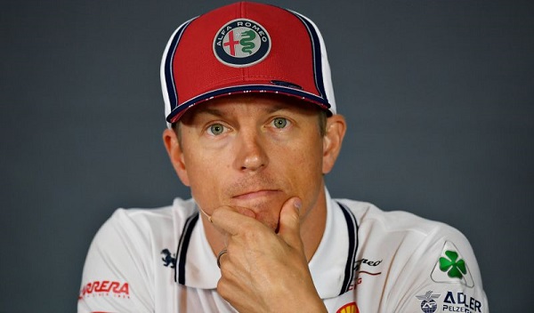 Kiista puhkeaa, kun Kimi Räikkönen mainitaan yhtäkkiä yhdessä Formula 1:n vaikutusvaltaisimmista radan ulkopuolisista rooleista