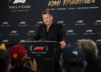 ”Se on mukavaa, luulen – mutta kilpa-ajo oli ainoa asia, jolla oli väliä”: Kimi Räikkönen antaa klassisen vastauksen kiittäessään faneja ja F1:tä Hall of Fameen liittymisestä