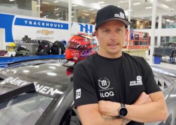 Merkittävä johtajuuskeskustelu on käynnissä, kun Kimi Räikköstä pidetään nyt vahvimpana vaihtoehtona Audin Formula 1 -tiimin johtoon. Jonathan Wheatleyn lähdön jälkeen huomio on nopeasti siirtynyt Kimi “jäämies” Räikköseen.