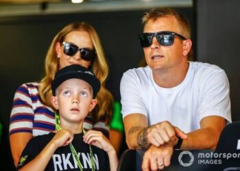 Kimi Räikkönen ja Minttu yllättivät kaikki odottamattoman perhepäivityksen jälkeen