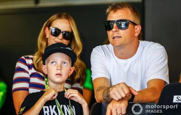 Kimi Räikkönen ja Minttu yllättivät kaikki odottamattoman perhepäivityksen jälkeen