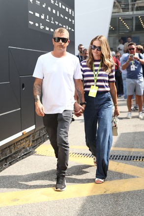 ”Kimi Räikkösen hiljaisuus Formula 1:n jälkeen saattaa olla hänen tarinansa surullisin osa tähän mennessä” – Minttu Räikkönen raivoaa