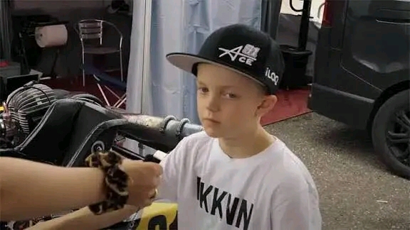 ”Jesolon jälkeen otamme askeleen taaksepäin” – Kimi Räikkönen ilmoittaa poikansa karting-tauosta vuodelle 2026 odottamattomien olosuhteiden keskellä