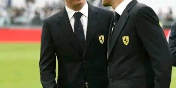 Hieno ilta Kimi Räikkösen kypärän liittyessä muiden maailmanmestarien joukkoon FIA:n Hall of Famessa