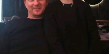 “My Dad Didn’t Celebrate — He Just Watched On”: The Quiet Moment Between Kimi Räikkönen and His Son Robin That Left Fans Emotional