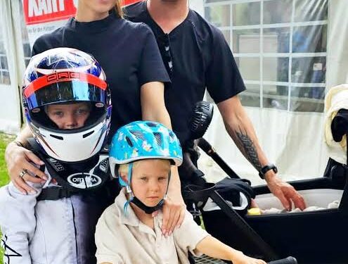 Kimi Räikkönen jakaa ylpeän perhejuhlan poikansa Robinin muistolle – tervehenkinen hetki, jossa kilpa-ajohenki selvästi kulkee perheessä