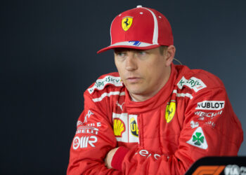 ”Kimi Räikkönen oli viimeinen oikea kilpa-ajaja, ja Formula 1 on huonompi ilman häntä” – Mohammed Ben Sulayem (FIA:n puheenjohtaja) julistaa