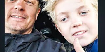 Isä, poika: Robin “Jääpoika” Räikkönen varastaa shown Unkarissa