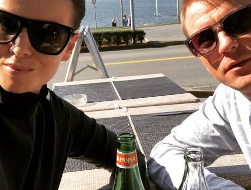 ”Hän ei vieläkään puhu paljon – ja juuri siksi se toimii”: Minttu Räikkönen antaa ensimmäisen merkittävän haastattelunsa elämästä Jäämiehen kanssa, kun pari valmistautuu miehen tunteelliseen paluuseen Goodwoodiin