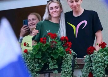 Odmevno – Urška Žigart kritizira ogromen razkorak med plačami kolesarjev in kolesark v glavnini. Slovenka, ki vozi za ekipo AG Insurance-Soudal in je partnerica Tadeja Pogačarja, ne izbira besed.**  📸 Getty Images
