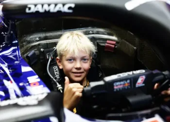 Robin ”Ace” Räikkösen nousu tuo mieleen Max Verstappenin uran alun – ja saa Verstappenin reagoimaan
