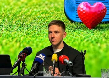 Tadej Pogačar je kot svoja tri glavna cilja za leto 2027 izpostavil Dirko po Franciji (Tour de France), svetovno prvenstvo in Dirko po Španiji (Vuelta a España).